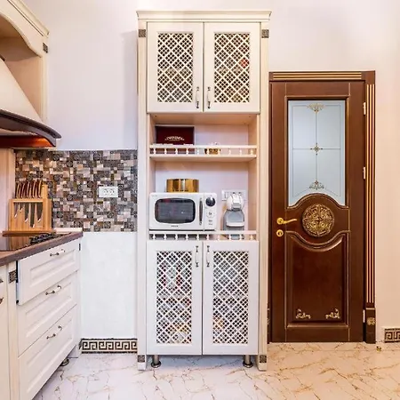 Vintage Gallery With Antique Touch Apartmán *